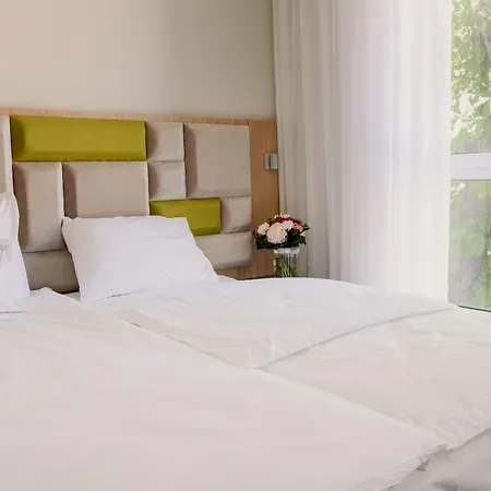 Hotell Almond Business & By Grano - Grano Riverside Gdańsk