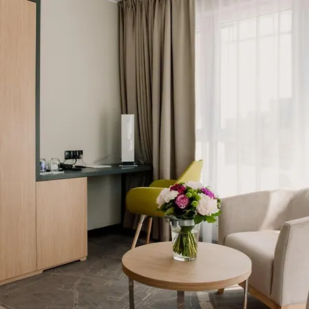 Almond Business & By Grano - Grano Riverside Hotell 4*