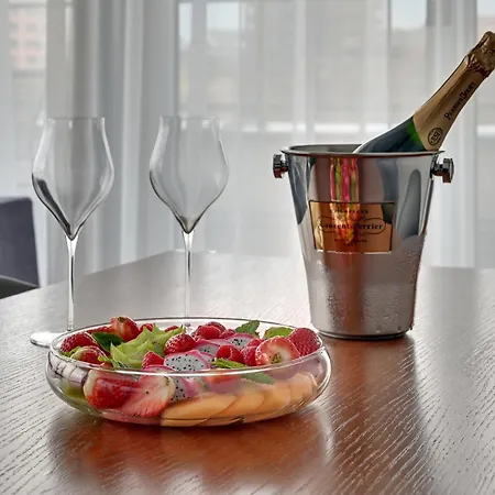Almond Business & By Grano - Grano Riverside Hotell 4*