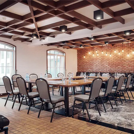 Almond Business & Spa Gdansk
