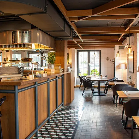 Almond Business & Spa 4* Gdansk