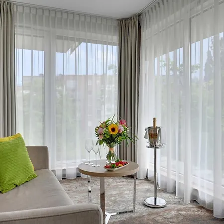 Hotel Almond Business & By Grano - Grano Riverside 4*