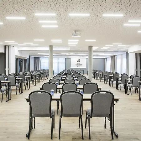 Almond Business & By Grano - Grano Riverside Otel Gdansk